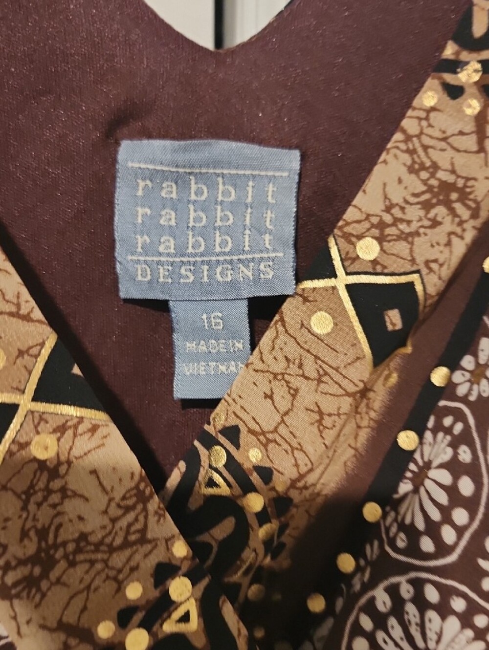 Rabbit Rabbit Rabbit Brown & Black Patterned High-Low V-Neck Dress - Picture 2 of 7